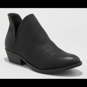 Women’s Nora Faux Leather Cut Out Ankle Boots